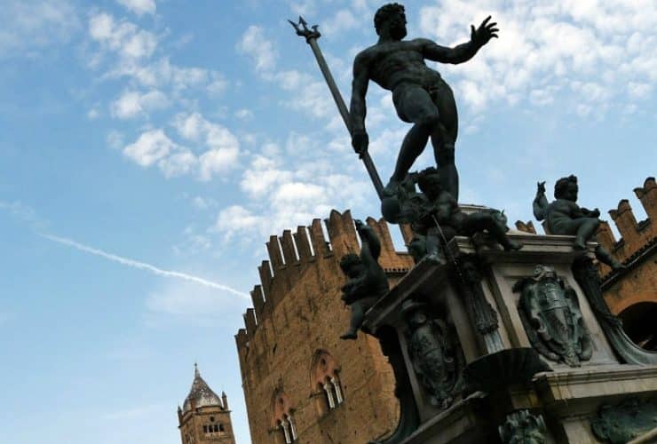 Best areas to stay in Bologna, Italy