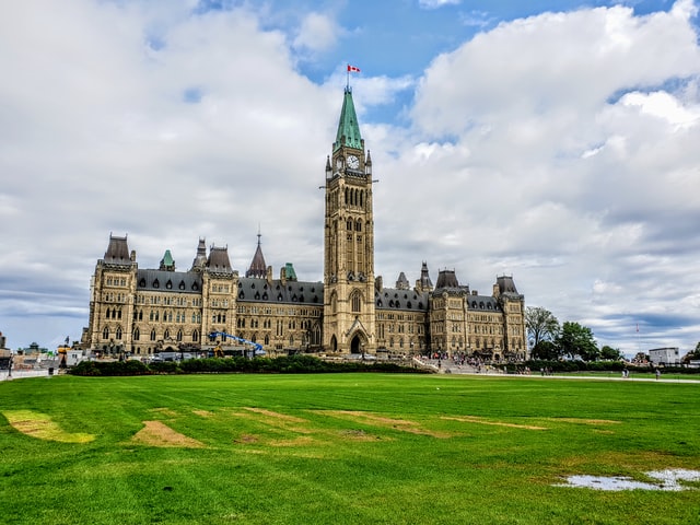 Best location in Ottawa for sightseeing - Downtown