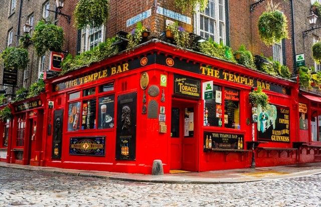 La mejor zona donde alojarse en Dublín para vida nocturna - Temple Bar
