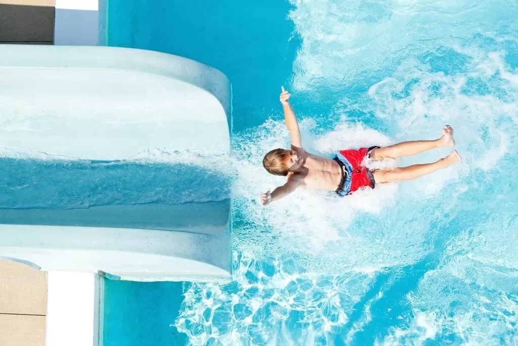 The Aquopolis Water Park area is the best district for families in Torrevieja, Alicante