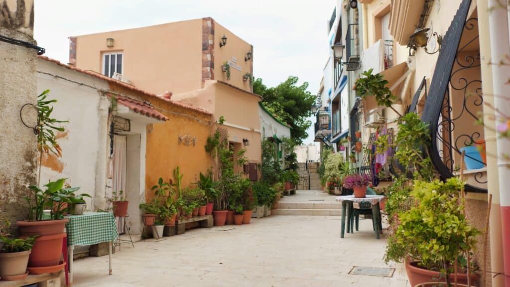 Alicante's Old Town is full of charming architecture, bars, and restaurants