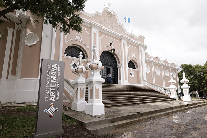 Museu Nacional de Arqueologia e Etnologia