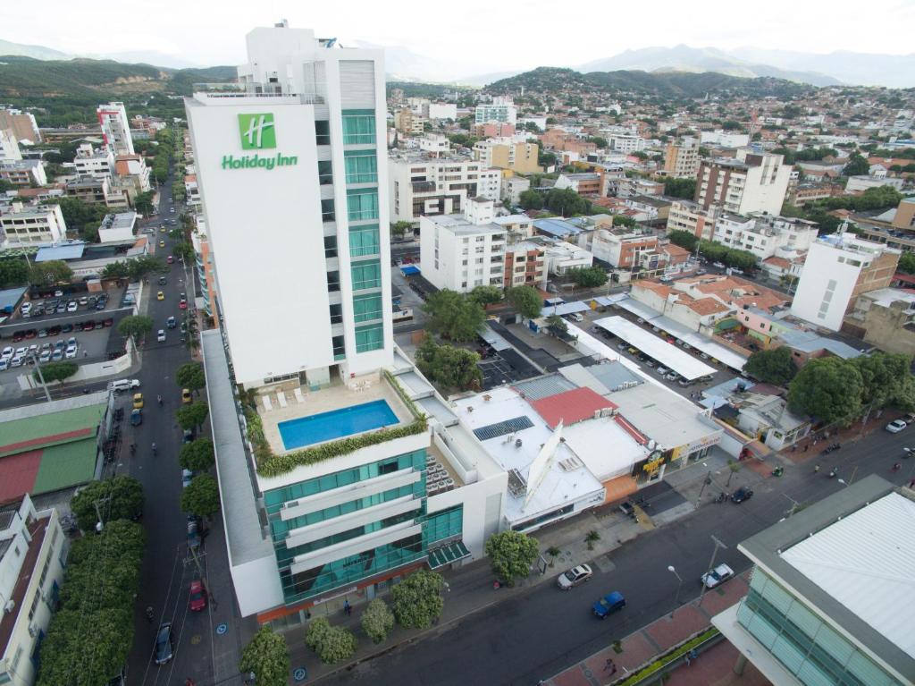 Ventura Plaza Mall is one of the main shopping centers in Cúcuta, making the surrounding area a convenient place to stay.