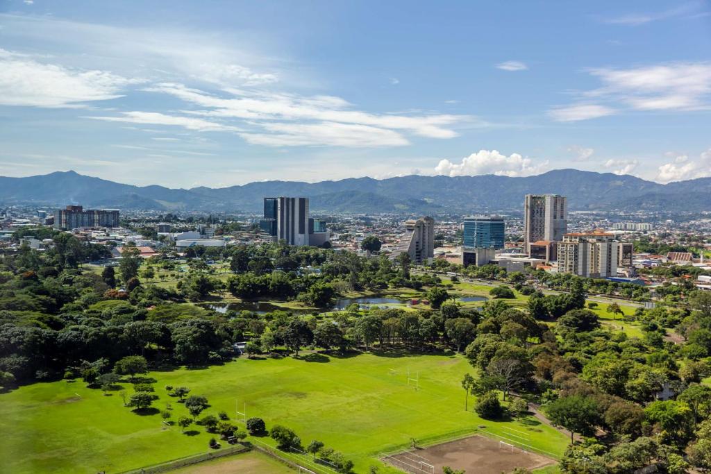 La Sabana es una de las mejores zonas turísticas de San José, Costa Rica.