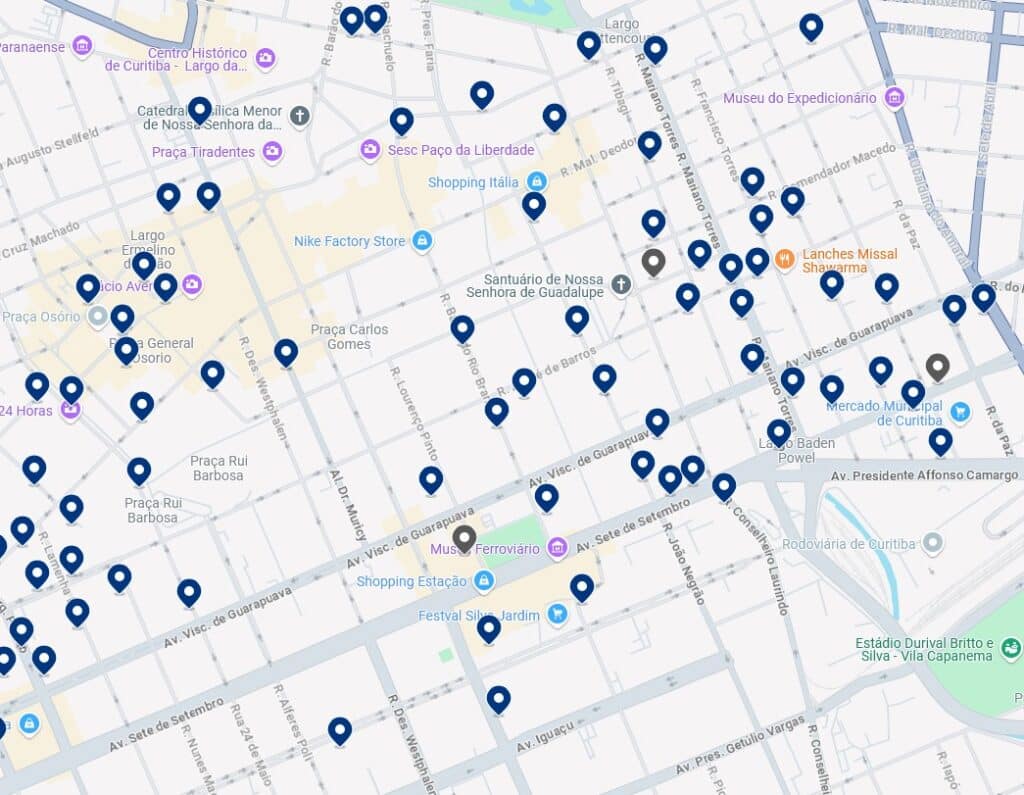 Acomodações no Centro de Curitiba - Clique no mapa para ver todos os hotéis disponíveis nessa área