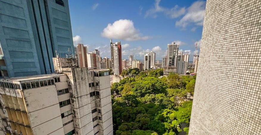 Batista Campos é uma área tranquila e charmosa, conhecida por sua praça central, boas opções de hospedagem e proximidade ao comércio