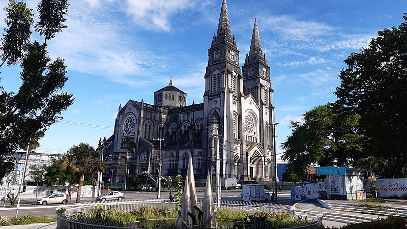 Com sua rica história, localização central e conexões culturais, o Centro de Fortaleza é uma ótima (e barata) opção para explorar a cidade.