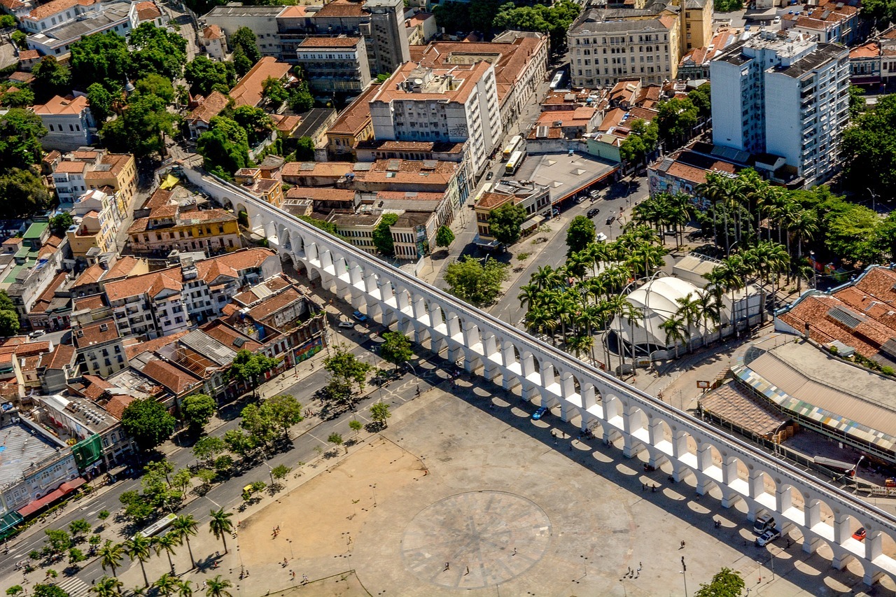 Lapa é famosa por seus arcos históricos 