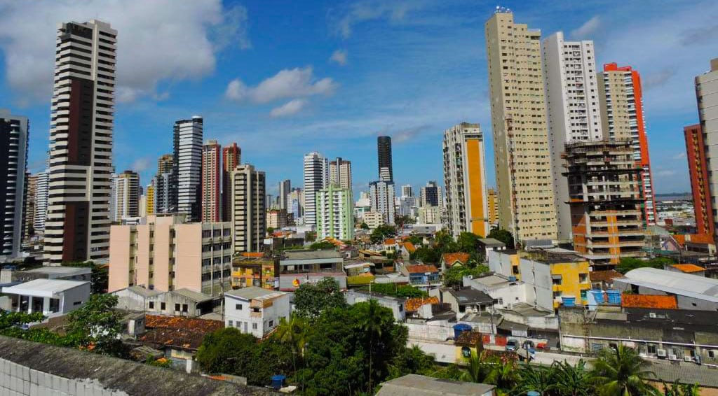 Umarizal é uma área moderna de Belém, conhecida por excelentes restaurantes, acomodações de alto padrão e localização estratégica.