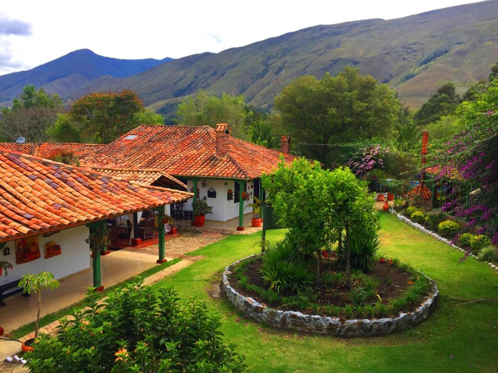 Iguaque National Park's surroundings offer many rural accommodations in traditional fincas