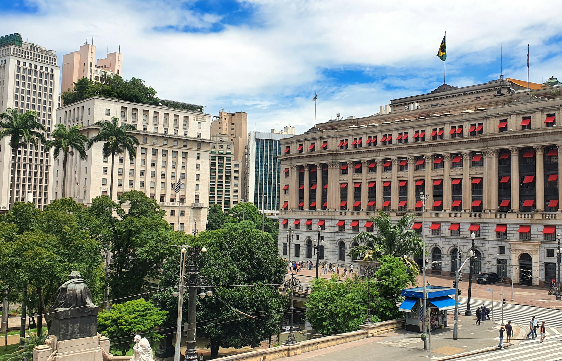 O Centro de São Paulo é especialmente recomendado pela sua localização conveniente e pontos turísticos e culturais.