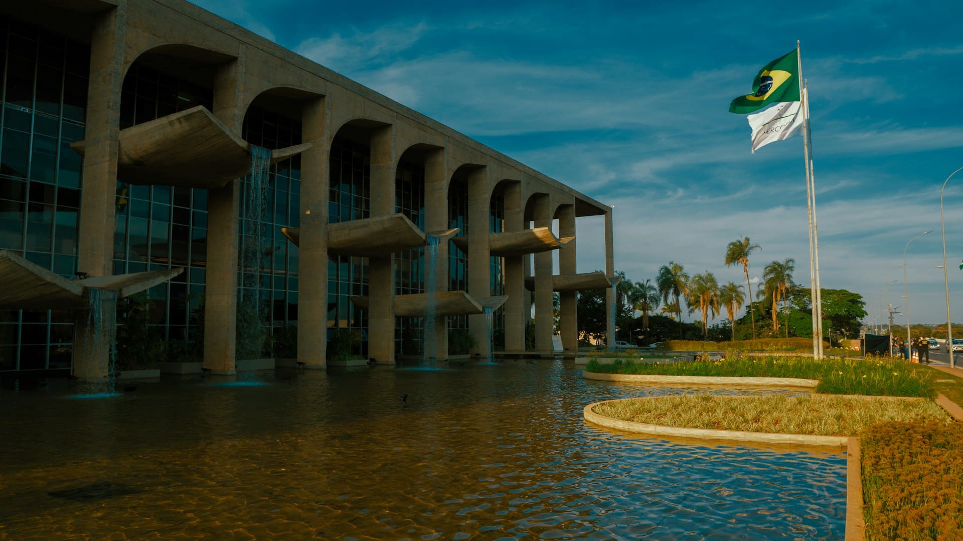 The Planalto Palace is a modern design by Oscar Niemeyer.