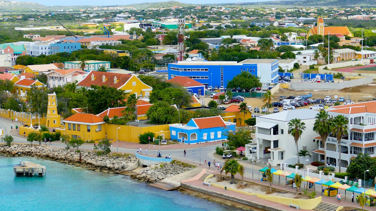 Offering convenience, accommodations, and access to the island’s top attractions, Kralendijk is the best area to stay in Bonaire.