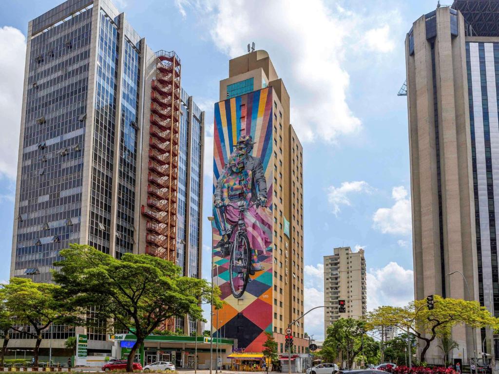 Pinheiros é conhecida por seu clima descolado, principalmente na região do Baixo Pinheiros.