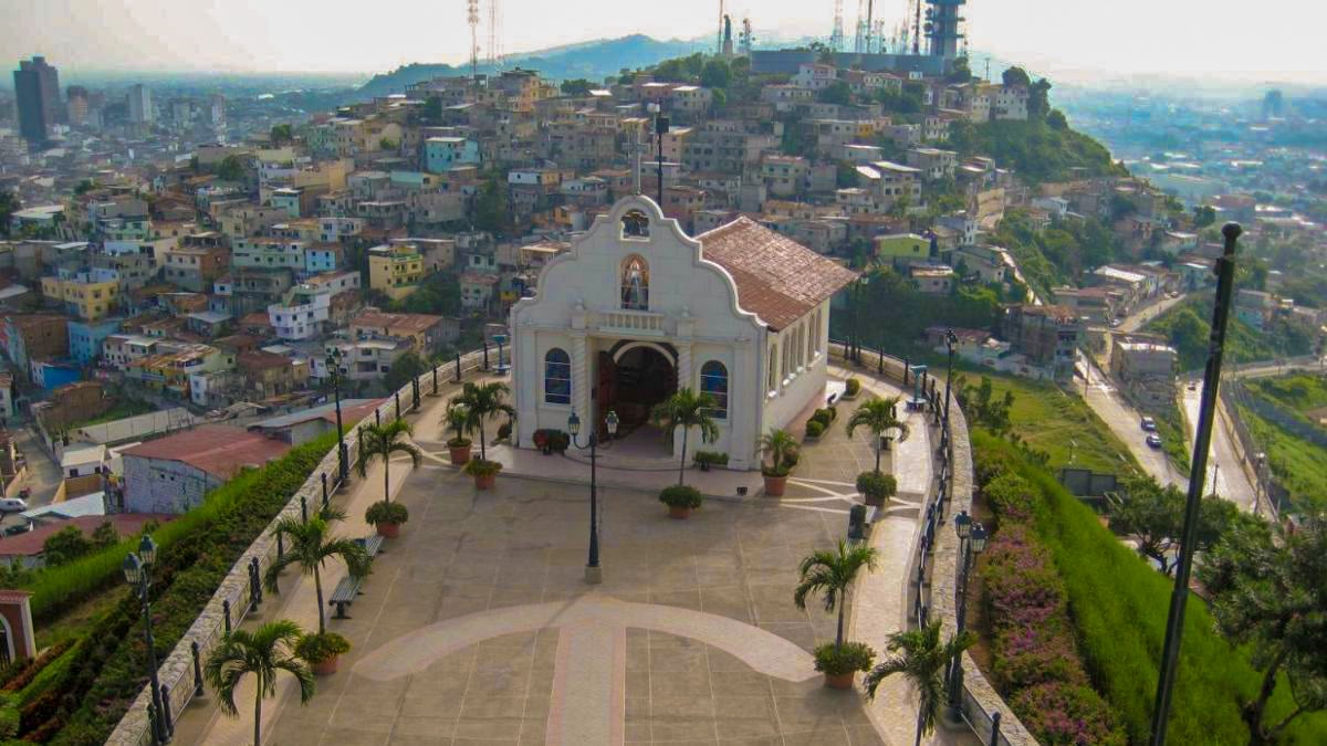 Las Peñas is a charming district in Guayaquil