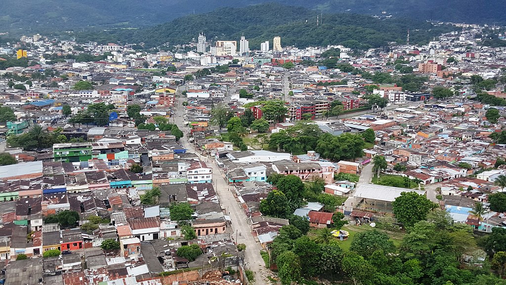 Offering culture, food, nightlife, and excellent connections, Downtown and La Grama are some of the best areas to stay in Villavicencio.