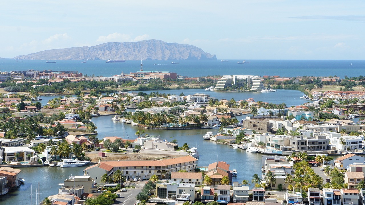 Con sus playas, oferta de ocio y ambiente sofisticado, Lechería es la mejor zona donde alojarse en Puerto La Cruz.